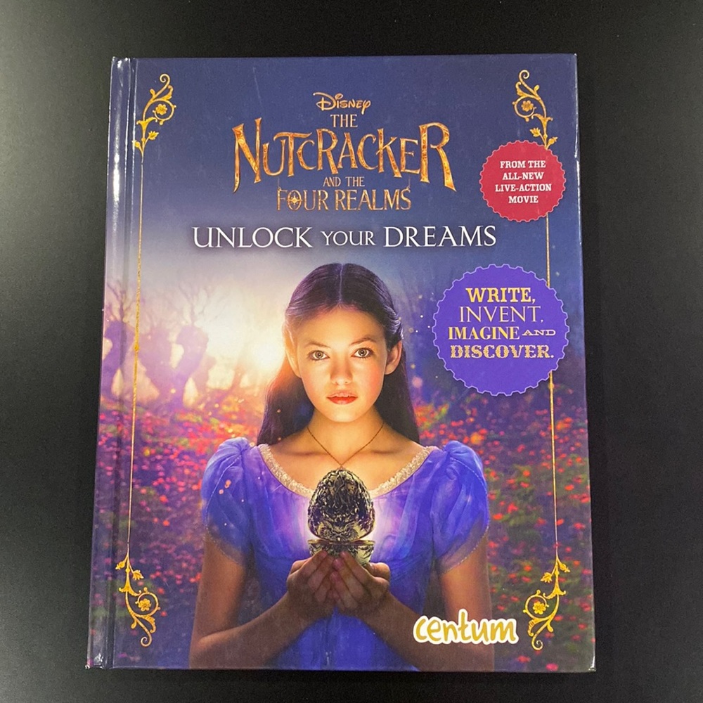 The Nutcracker and the Four Realms: Unlock Your Dreams - Hardcover Activity Book